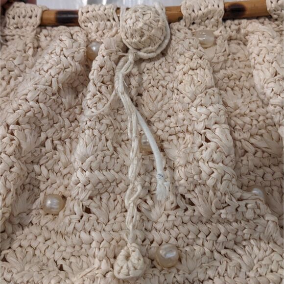 VINTAGE 60s "It's In the Bag" Crocheted Raffia Bamboo Handle Bag Made In Japan - Picture 10 of 11